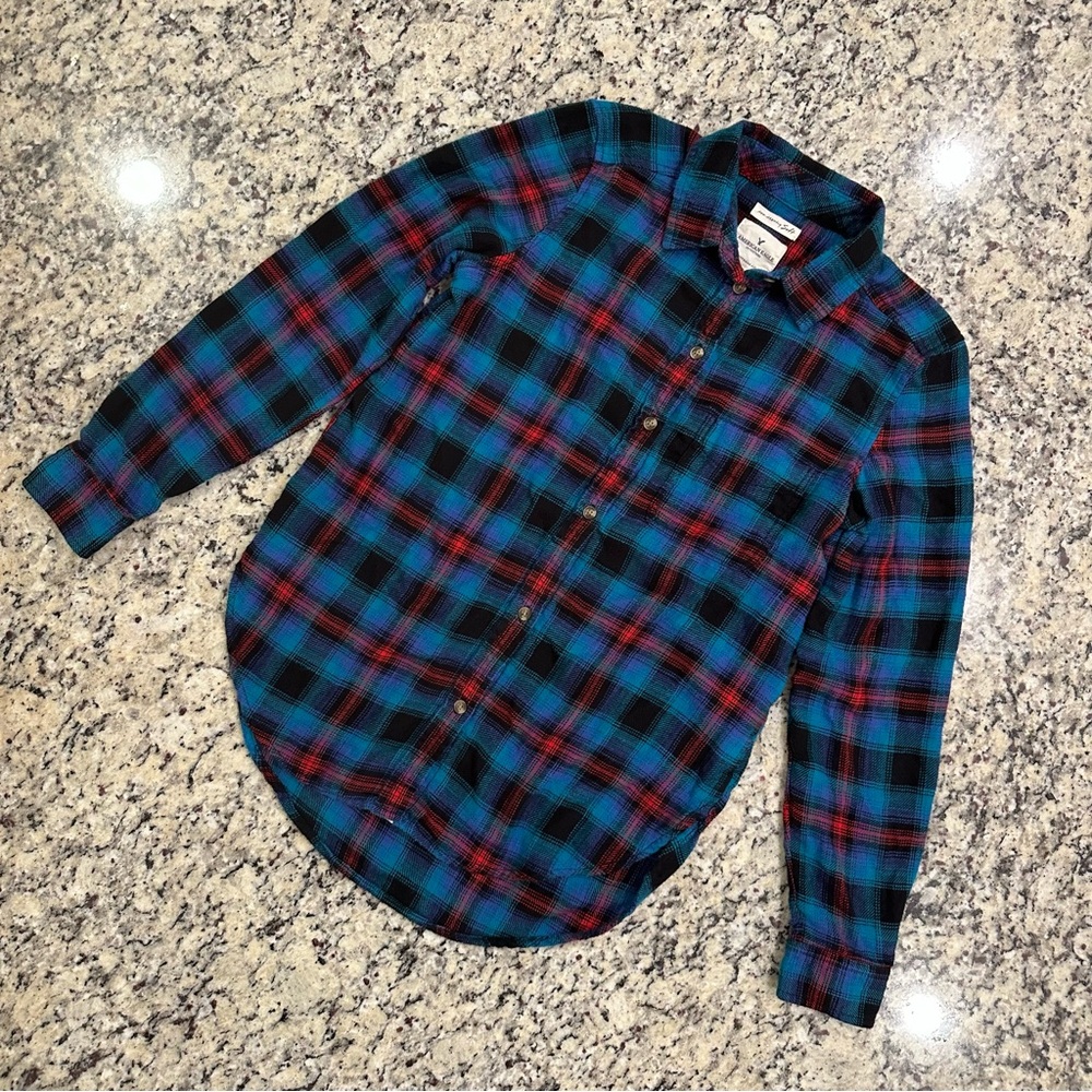 American Eagle Outfitters Women’s XS Boyfriend Fit Plaid Flannel Button-Up Shirt